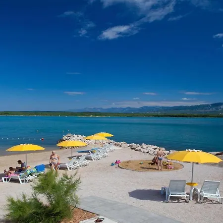 Tries 3 With Heated Pool And Sea View * كليمنو